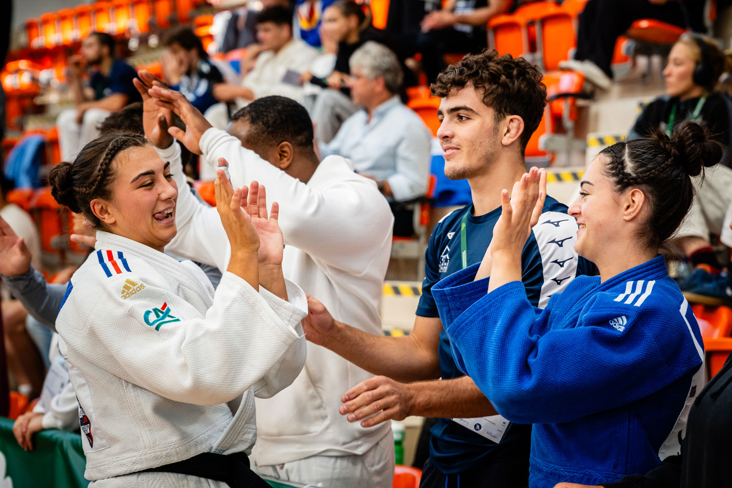 Emilie Dando, vice-championne d’Europe universitaire de judo en - 63 Kg, et Léna Bonnamy, championne d’Europe universitaire de judo en - 57 kg