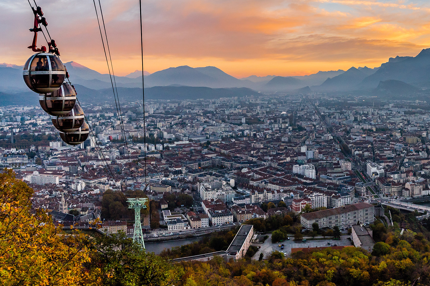 La ville de Grenoble vue depuis la Bastille