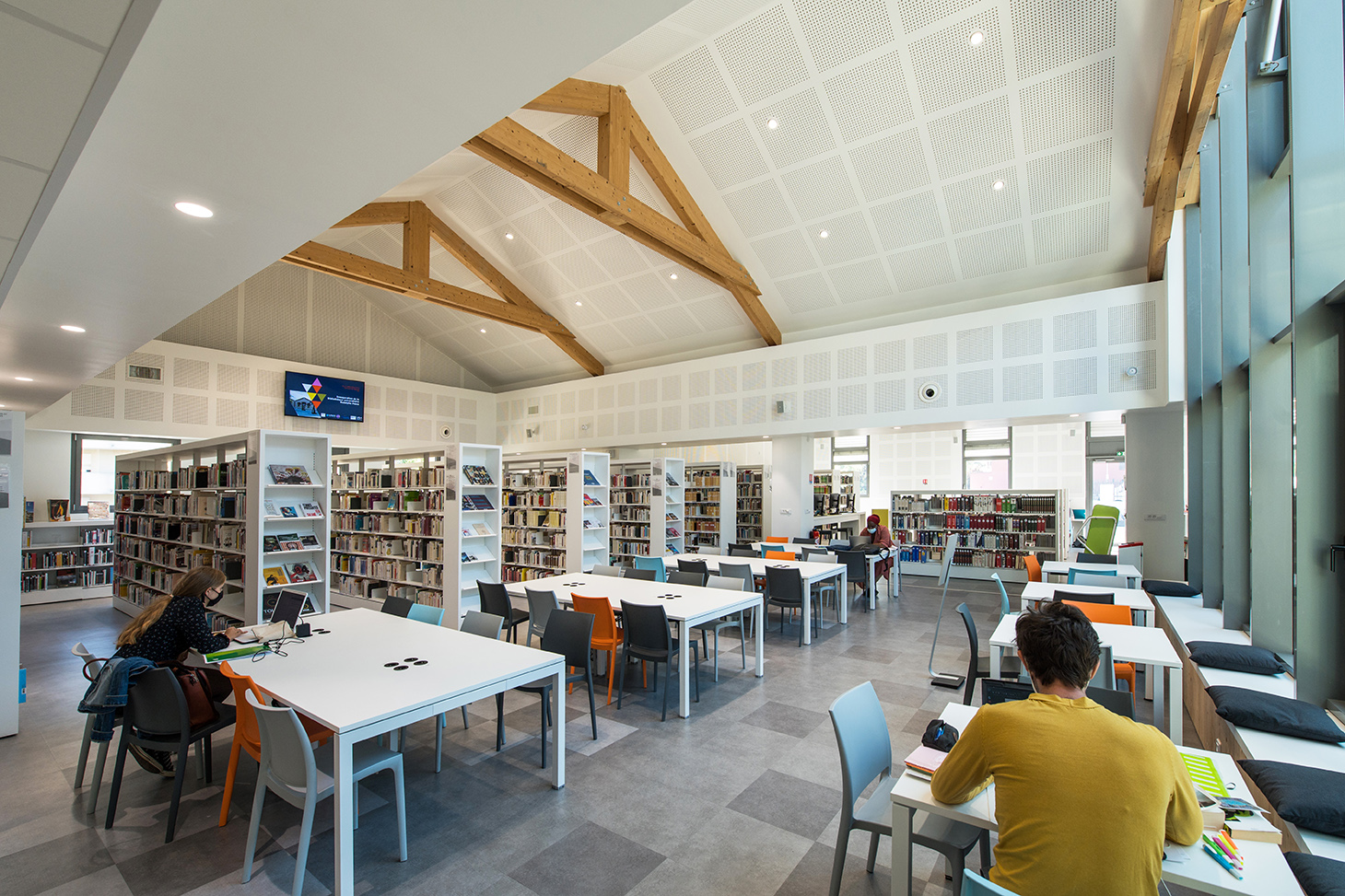 Le Campus UGA Valence bibliothèque